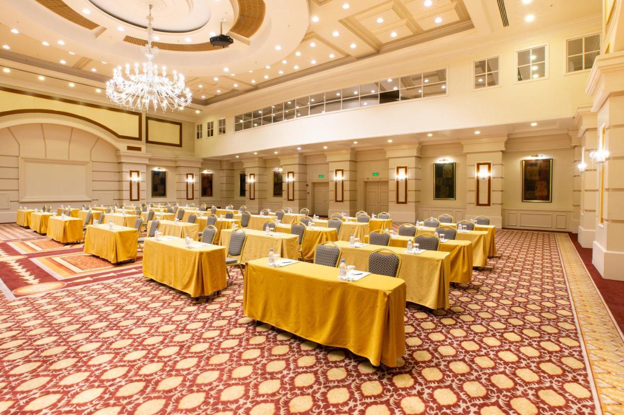 Rixos President Hotel Astana Exterior foto